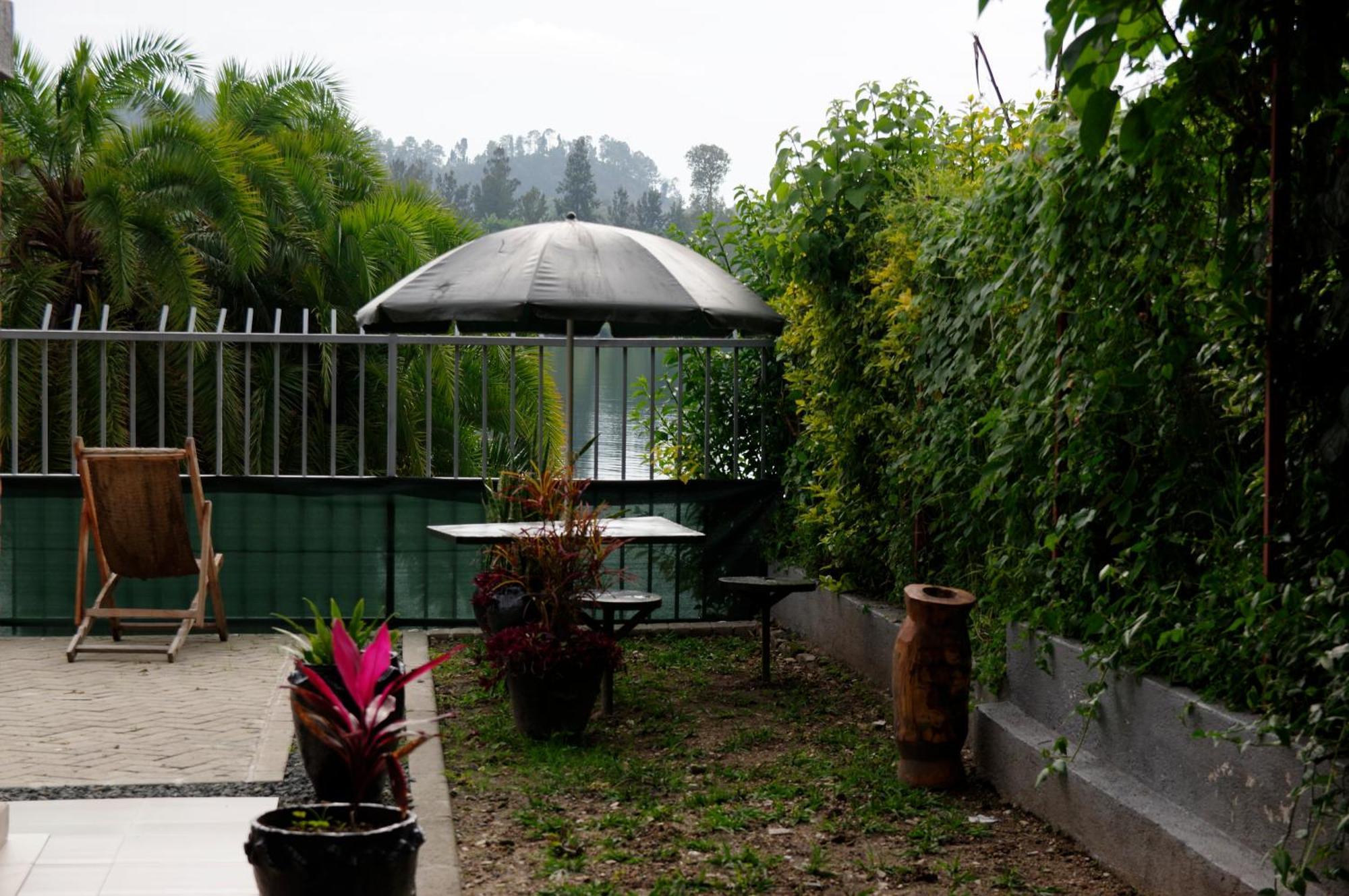 Spa Shallum Kibuye Ngoại thất bức ảnh